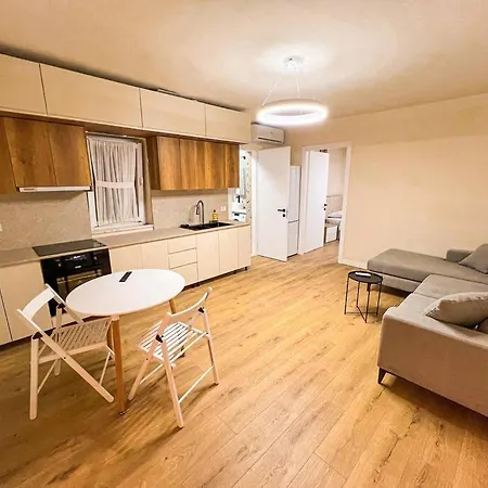 Cozy City Centre Rest 2br *